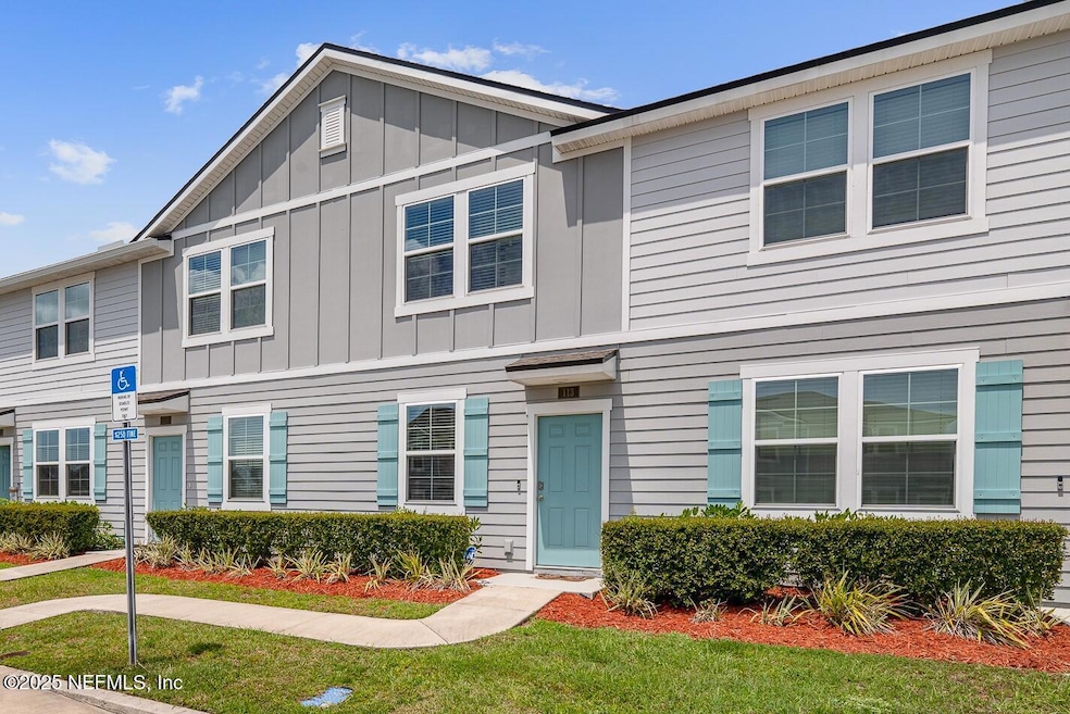 113 Red House Cir