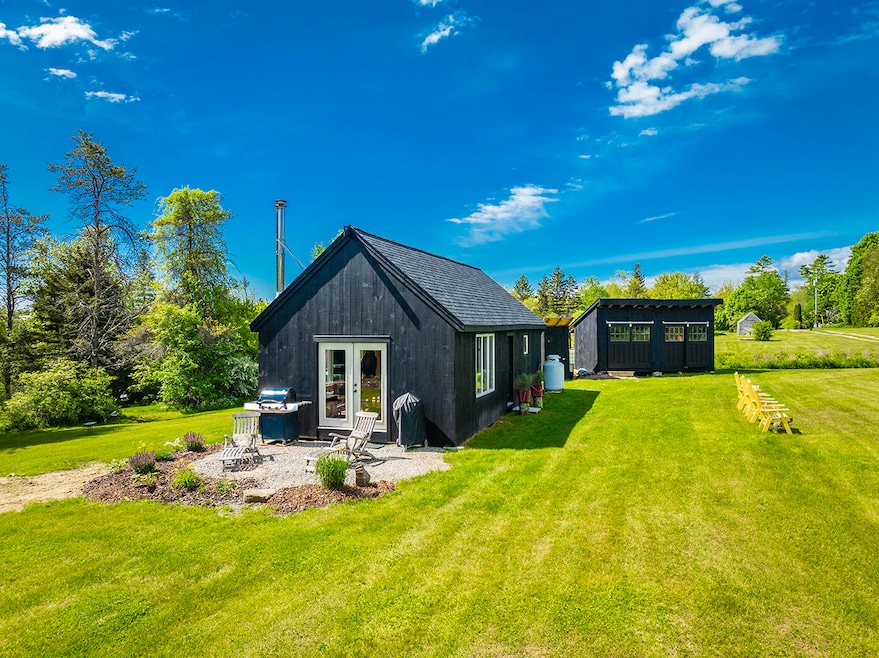 For Sale $509,000