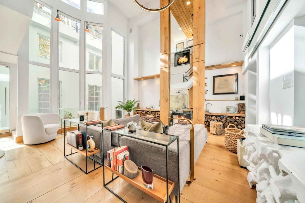 unlisted-address, New York, NY 10012 - photo 1