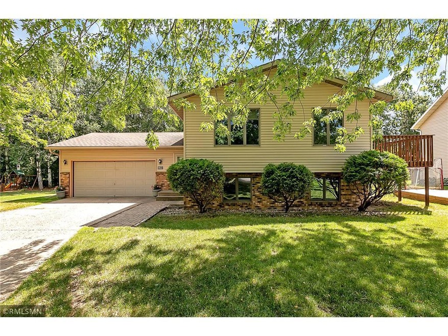 Welcome Home to 1022 7 1/2 Ave N., Sauk Rapids!