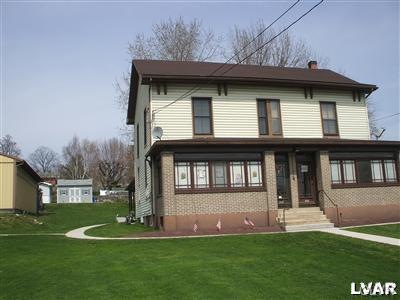 210 Mauch Chunk St, Nazareth, PA 18064 - photo 1