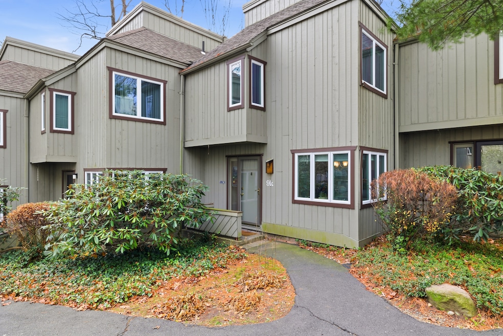 9 Talcott Glen unit K, Farmington, CT 06032 - photo 1