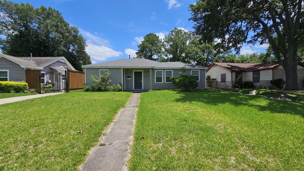 4810 Arvilla Ln, Houston, TX 77021 - photo 1
