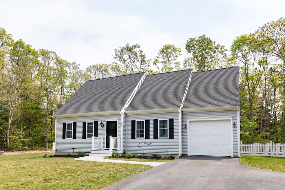 Sold $685,000 • Co-Listing Agent