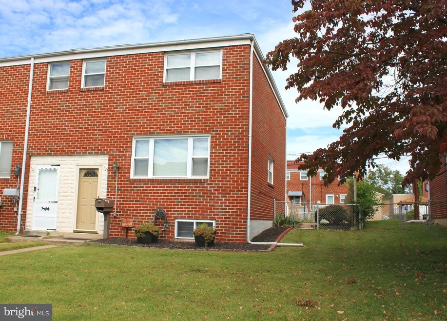 1126 Circle Dr, Halethorpe, MD 21227 - photo 1