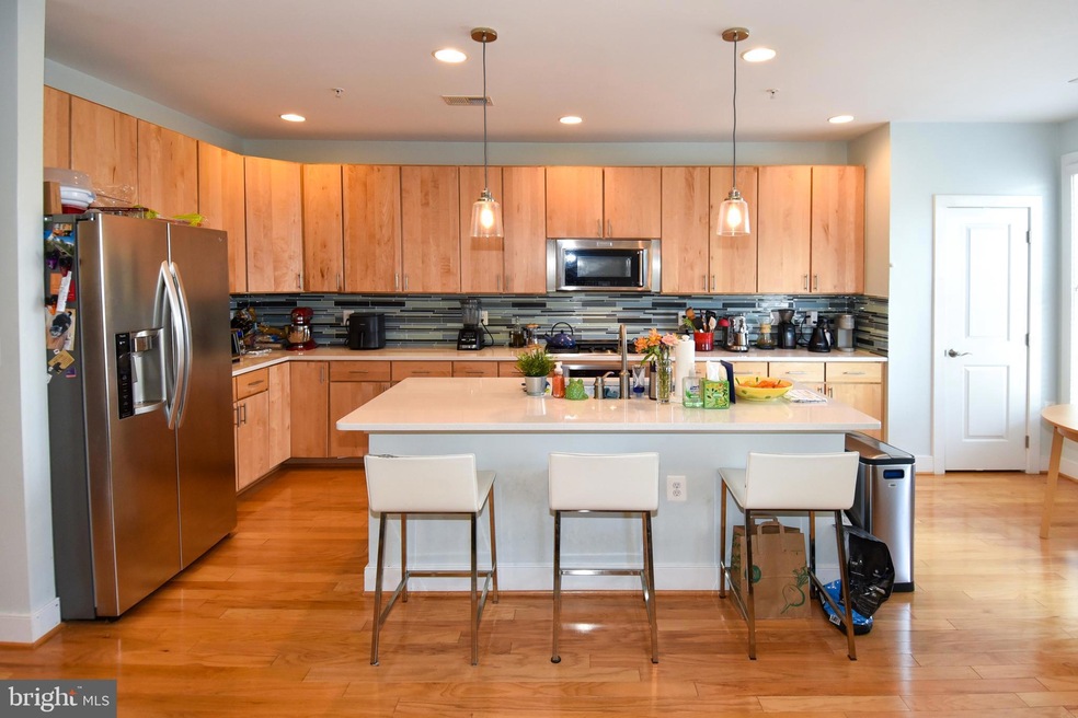 2305 Main Line Blvd unit 102, Alexandria, VA 22301 - photo 1