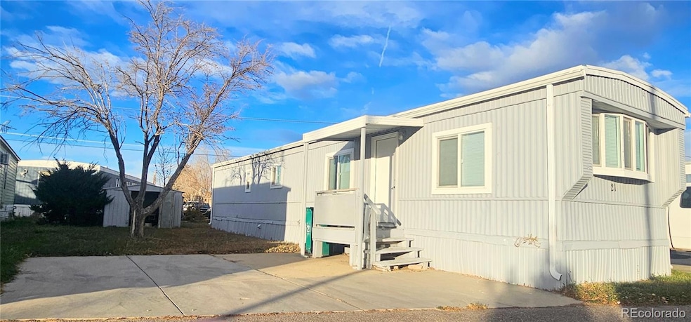 15814 E Colfax Ave unit 21, Aurora, CO 80011 - photo 1