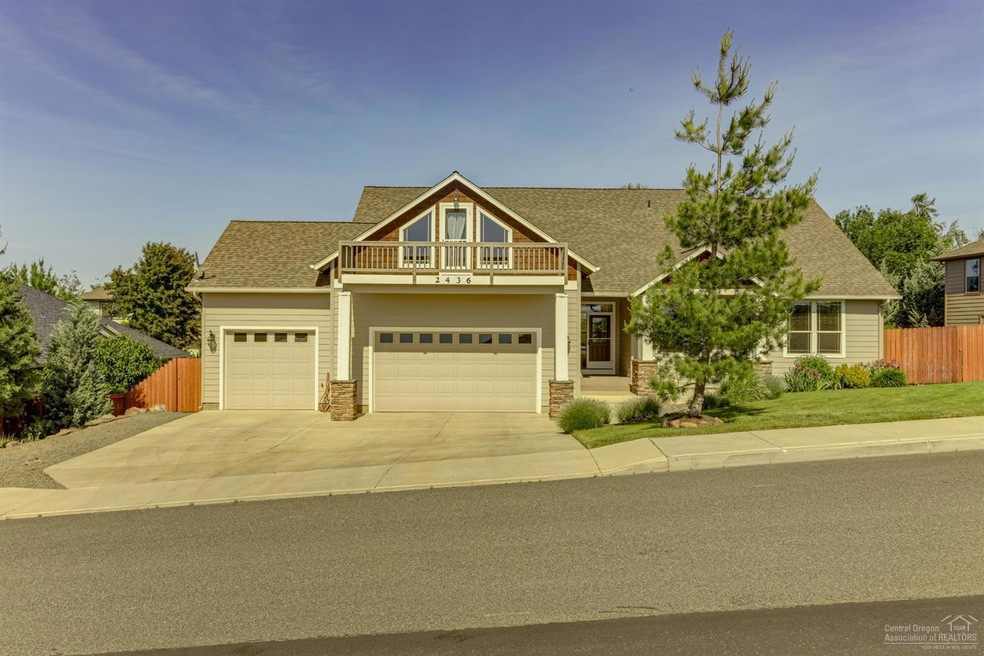 2436 SW Forked Horn Butte Rd, Redmond, OR 97756 - photo 1