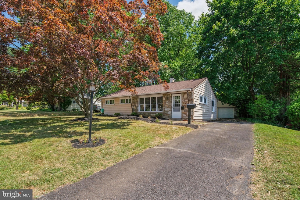 1571 Reservoir Ave, Abington, PA 19001 - photo 1