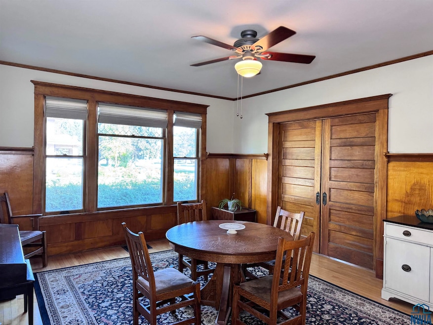 1302 Iowa Ave, Onawa, IA 51040 - photo 1