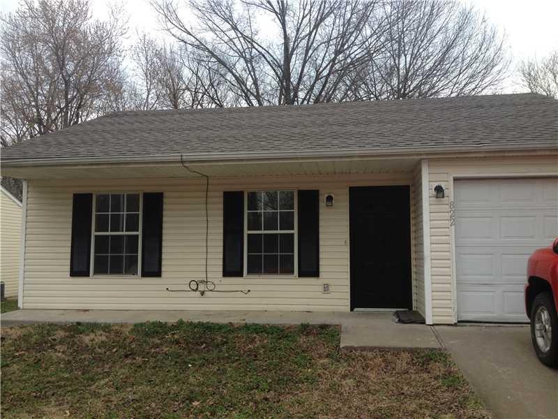 822 NE A St, Bentonville, AR 72712 - photo 1
