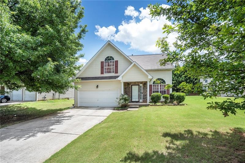 1020 Ivey Ln, McDonough, GA 30253 - photo 1