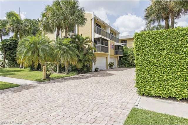 995 9th Ave S unit 5, Naples, FL 34102 - photo 1