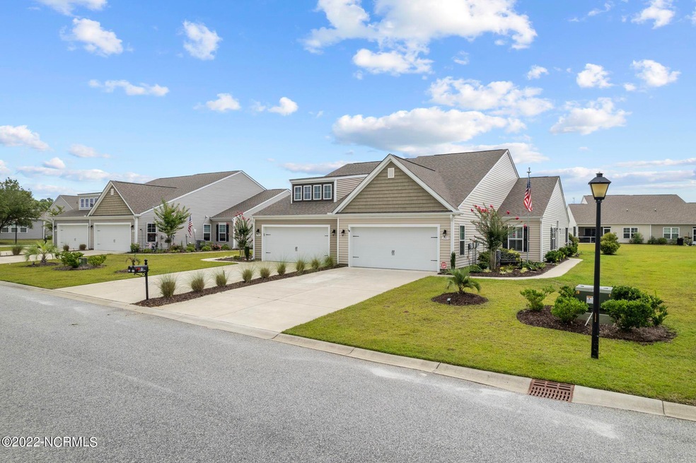 1913 Coleman Lake Dr, Calabash, NC 28467 - photo 1