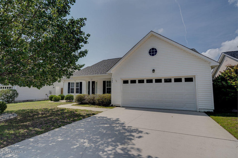 706 Hillside Dr, Wilmington, NC 28412 - photo 1