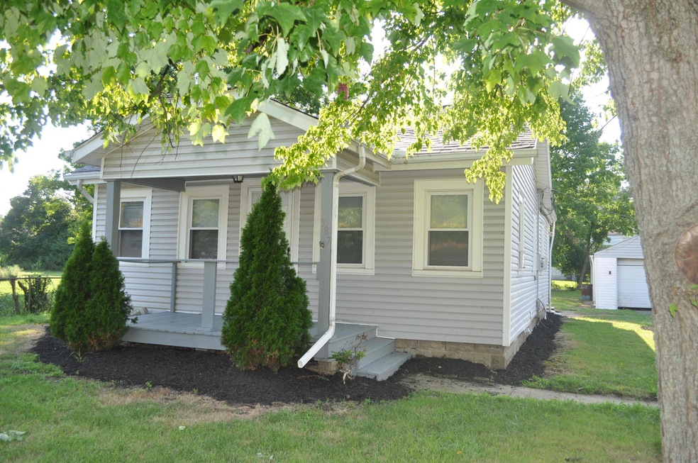 987 Binns Blvd.