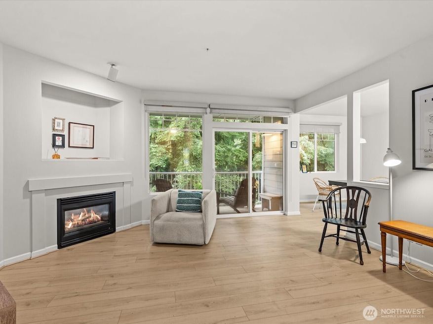 15150 140th Way SE unit P204, Renton, WA 98058 - photo 1