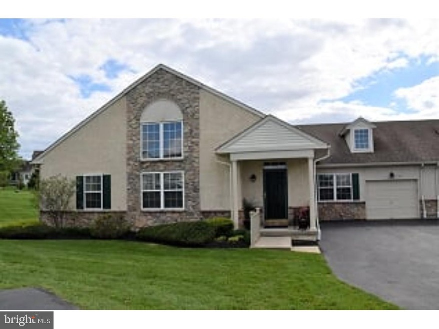 156 Arbour Ct, North Wales, PA 19454 - photo 1