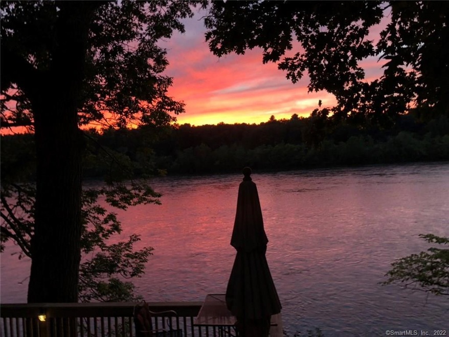 117 Parsons Rd, Enfield, CT 06082 - photo 1