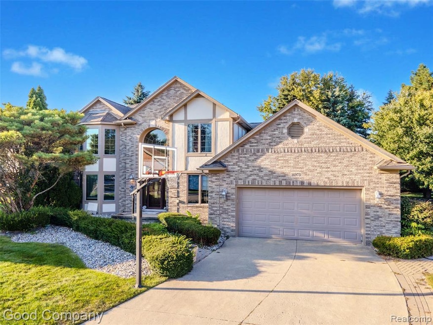 14973 River View Ct, Sterling Heights, MI 48313 - photo 1