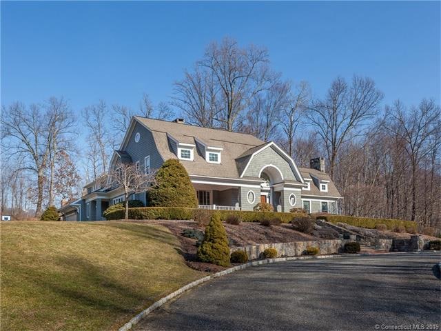 1 Misty Brook Ln, New Fairfield, CT 06812 - photo 1