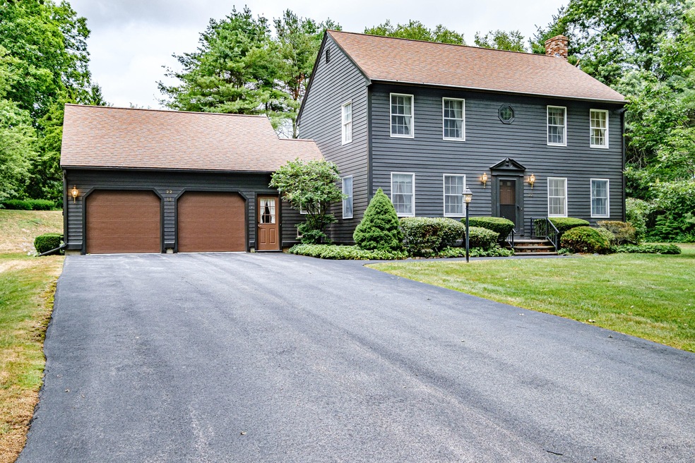 22 Horseshoe Dr, Scarborough, ME 04074 - photo 1