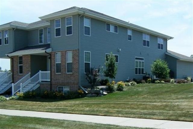 5203 Teaberry Ln unit 6, Fitchburg, WI 53711 - photo 1