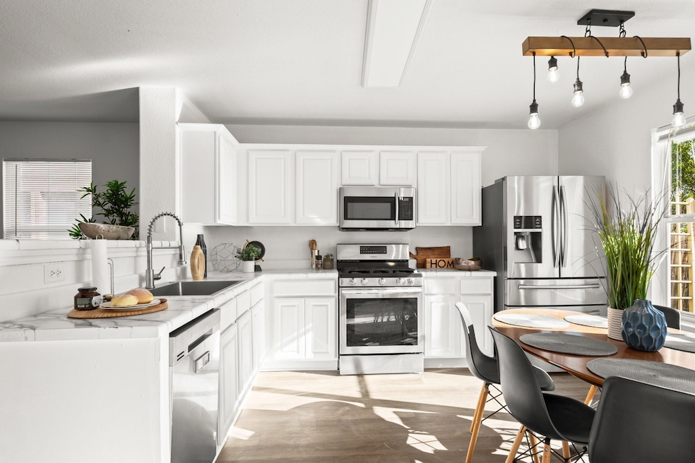 11401 Church Canyon Dr, Austin, TX 78754 - photo 1