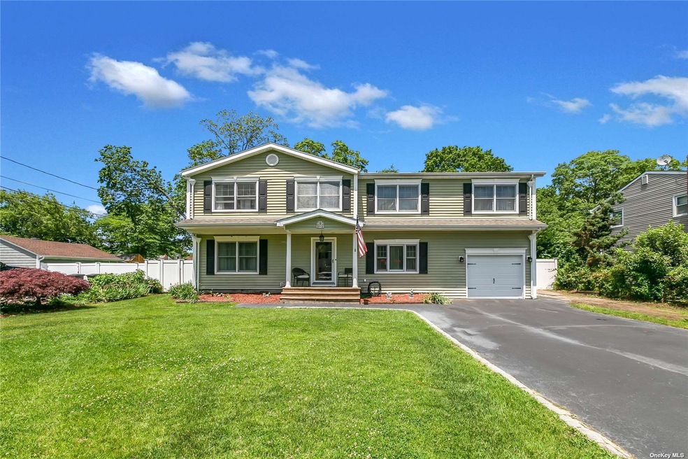 9 Blossom Ave, Holtsville, NY 11742 - photo 1