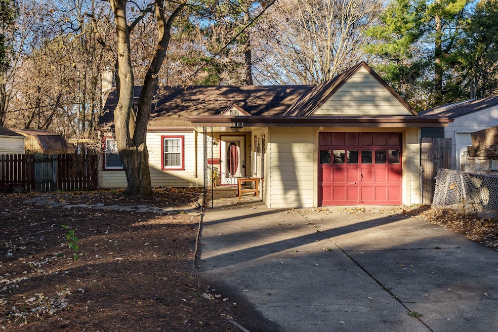 1603 Log Cabin Ave, Rockford, IL 61108 - photo 1