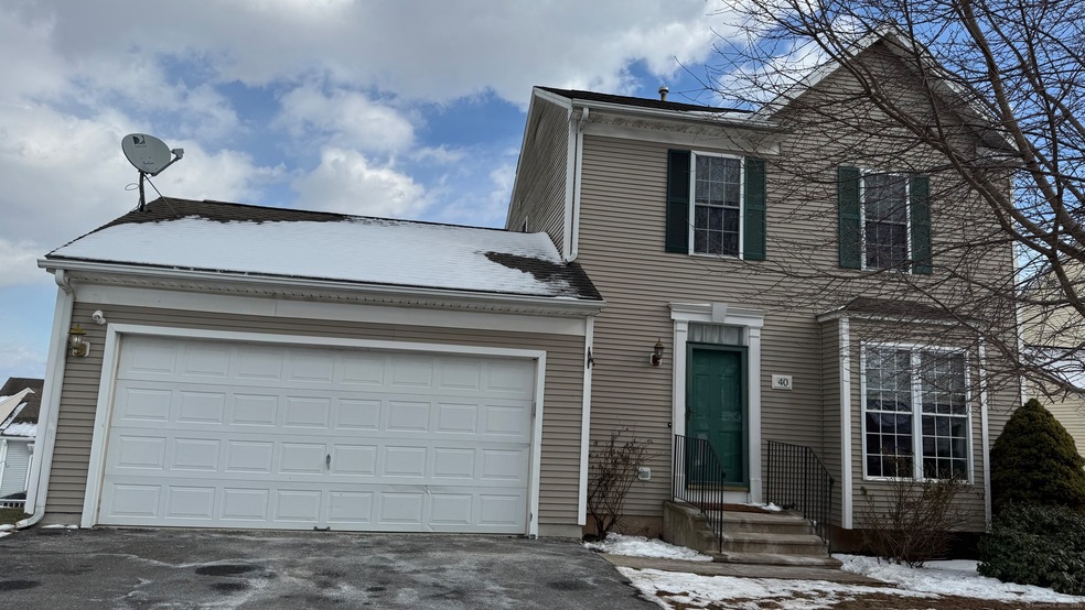 40 Mountain Laurel Way unit 40, Suffield, CT 06078 - photo 1
