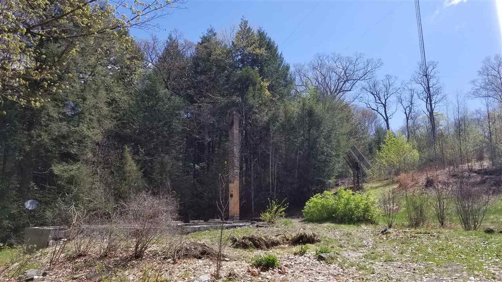 719 Sweetwood Hill, Putney, VT 05346 - photo 1