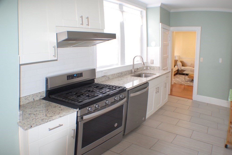 22 Parkway Rd unit 2, Brookline, MA 02445 - photo 1