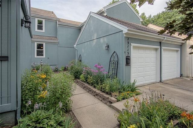 13113 W 66th Terrace, Shawnee, KS 66216 - photo 1