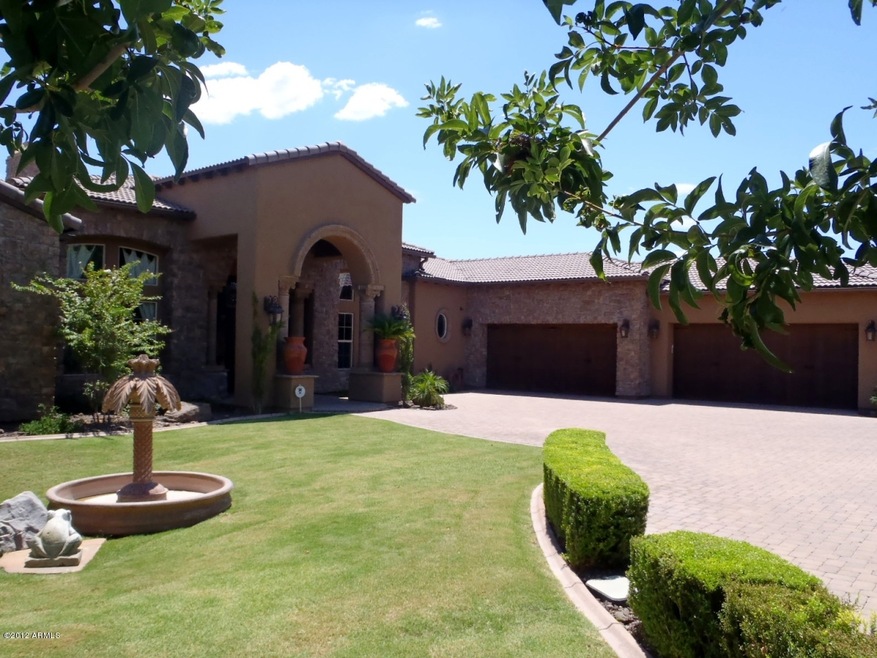 3037 Waterman Way