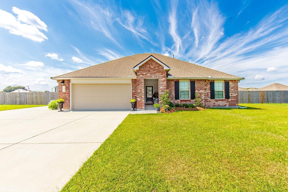 For Sale $280,000 • Co-Listing Agent