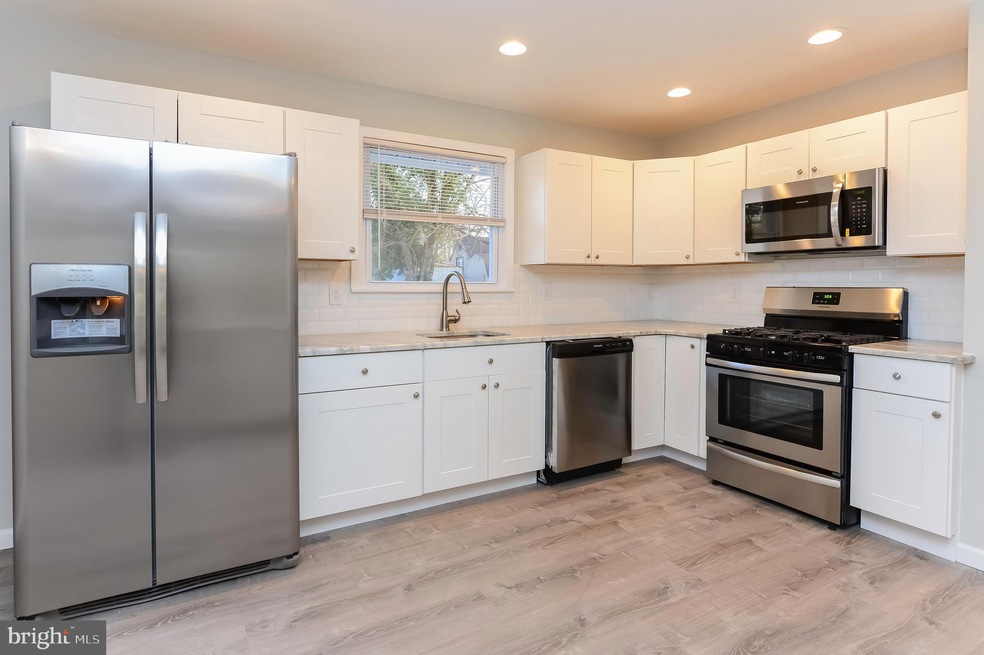 708 Park Ave, Runnemede, NJ 08078 - photo 1