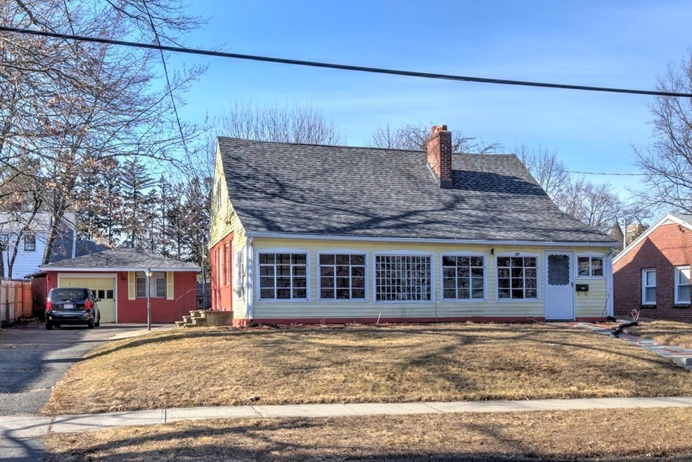 77 Locust St, Holyoke, MA 01040 - photo 1