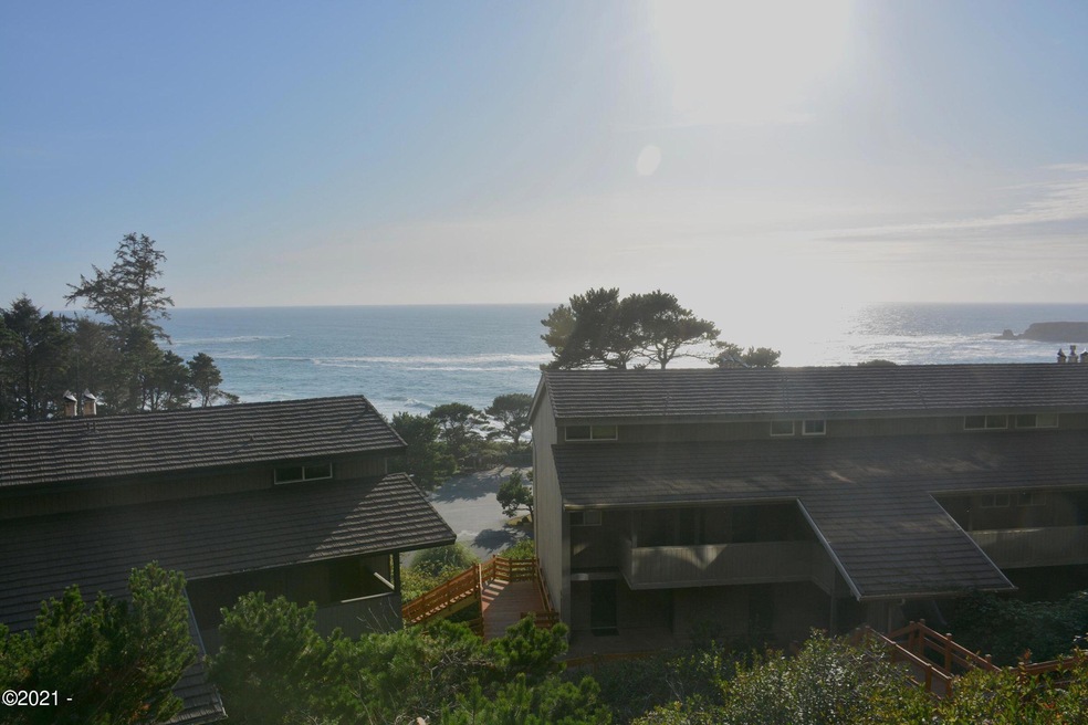 318 - 9 view 4