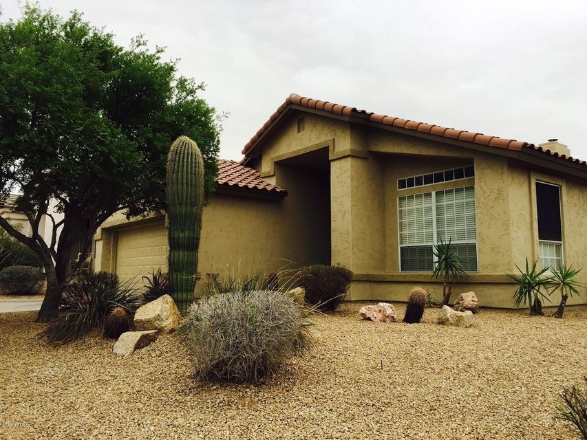 GERONIMO FRONT OF HOME NEW 1