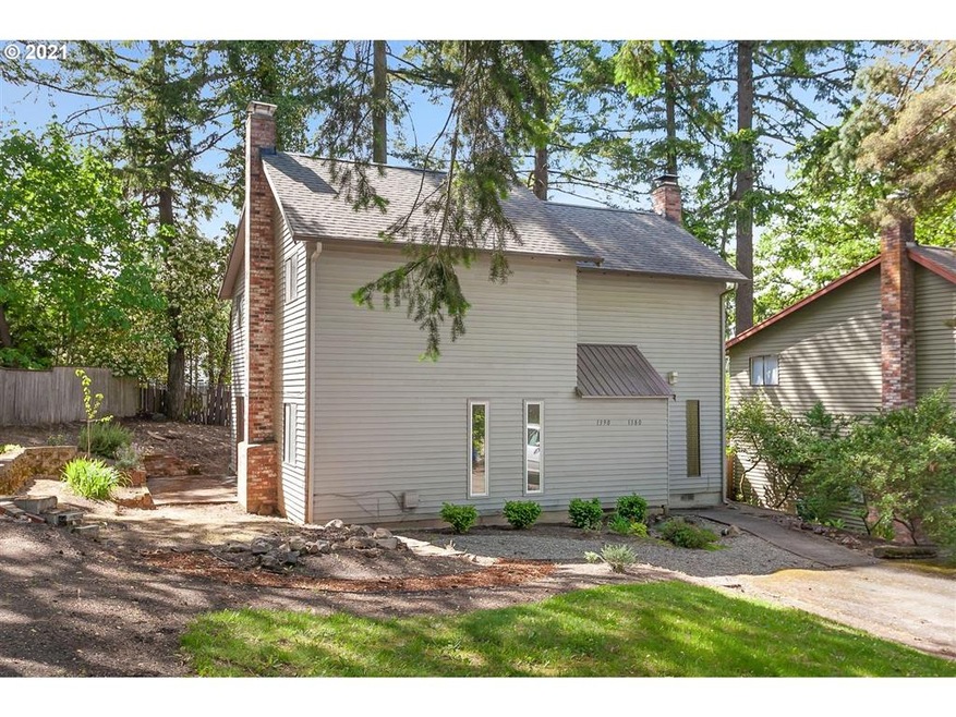 1380 Parrish St, Lake Oswego, OR 97034 - photo 1
