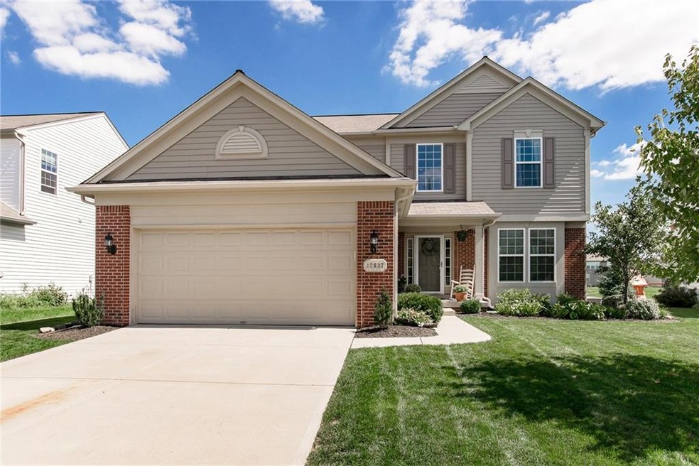 Welcome to Bristow Drive! Avalon neighborhood amenities for you to enjoy such as pool, tennis, walking trail.