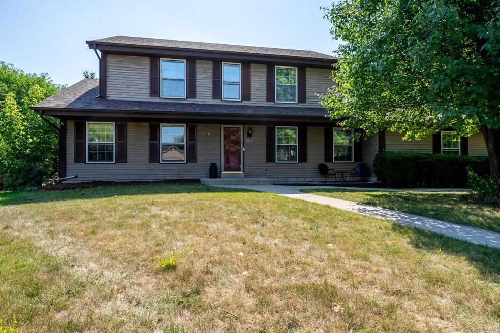 W142n4896 Fieldcrest Ct, Menomonee Falls, Wi 53051 