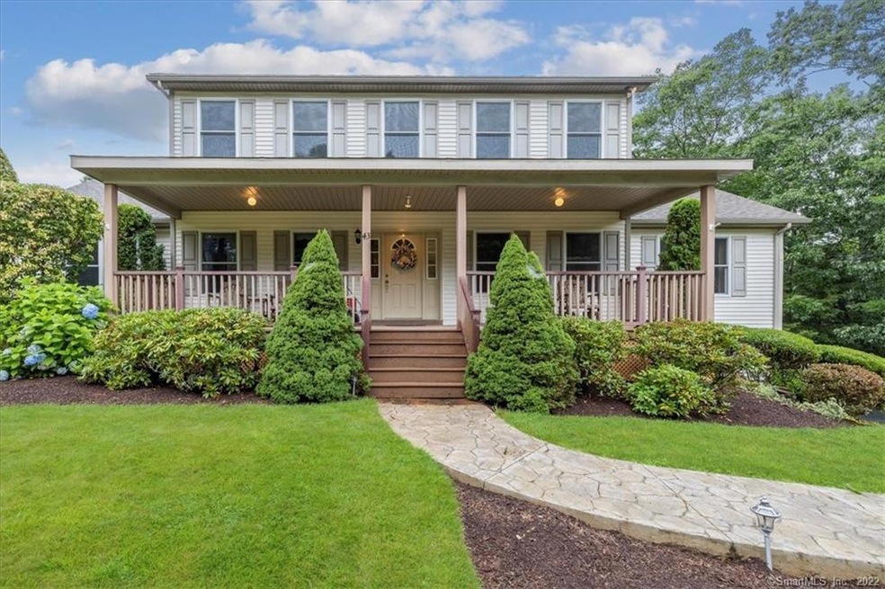 43 Deerwood Dr, Danielson, CT 06239 - photo 1