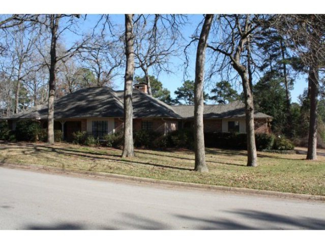 4218 Ridgebrook Dr, Nacogdoches, TX 75965 - photo 1