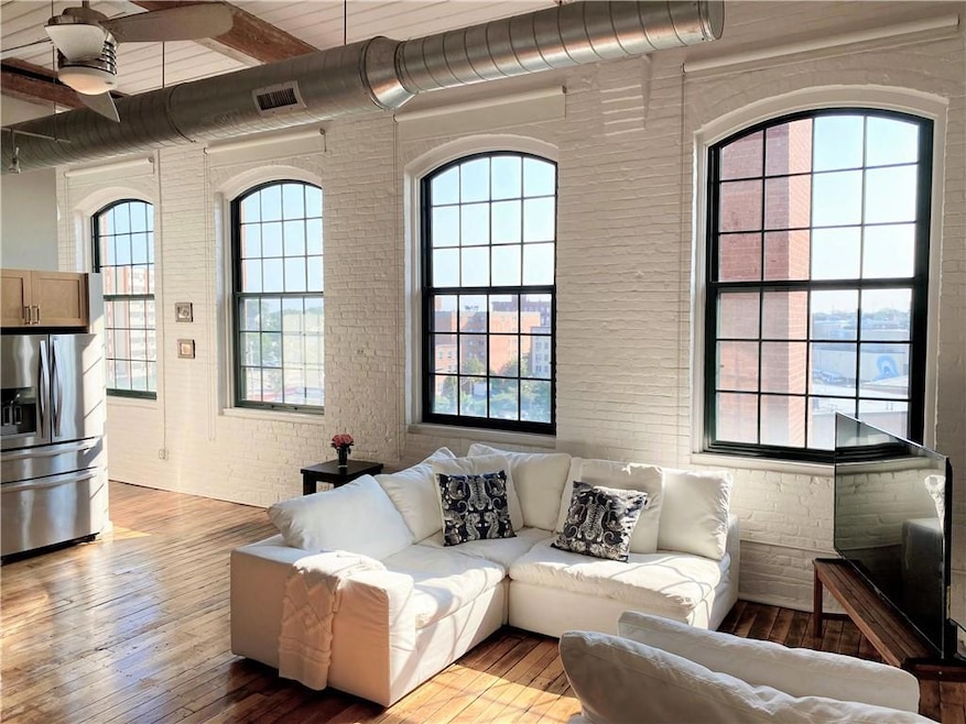 28 Bayley St unit 506, Pawtucket, RI 02860 - photo 1