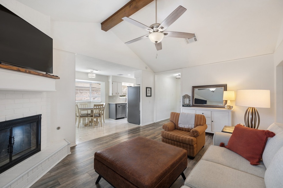 5815 Hoover St, Houston, TX 77092 - photo 1