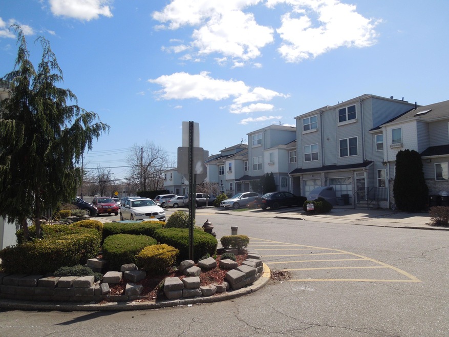 34 lorraine, clevland apt 033