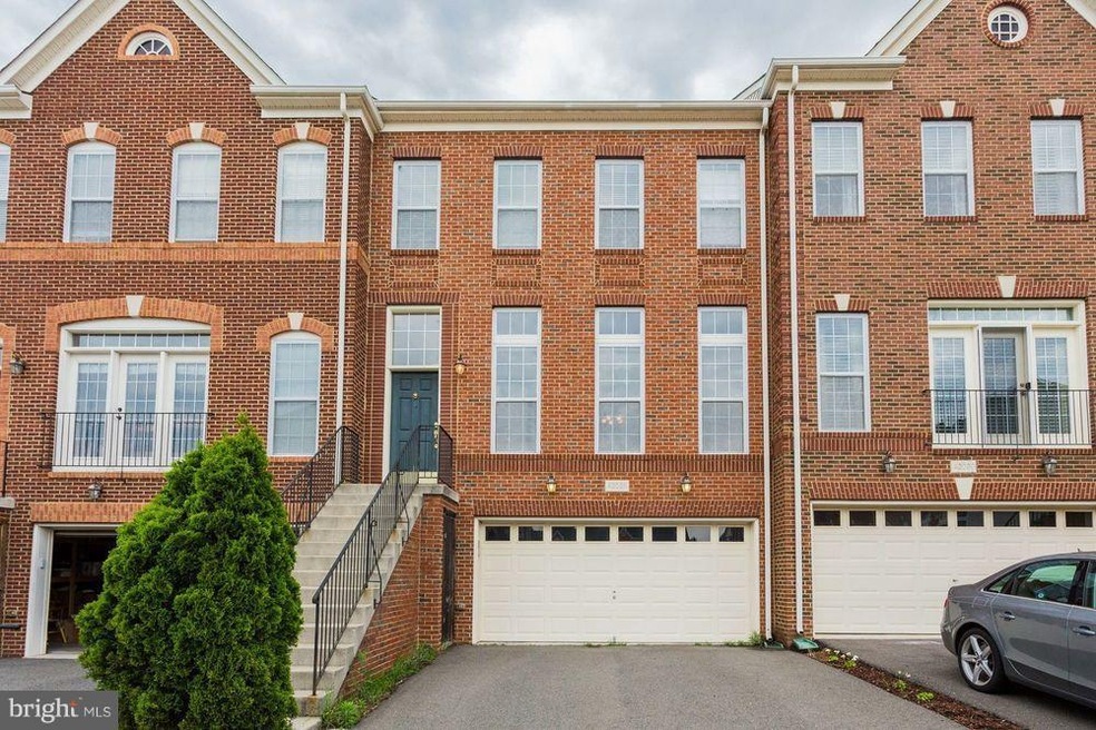 42028 Angel Arch Terrace, Stone Ridge, VA 20105 - photo 1