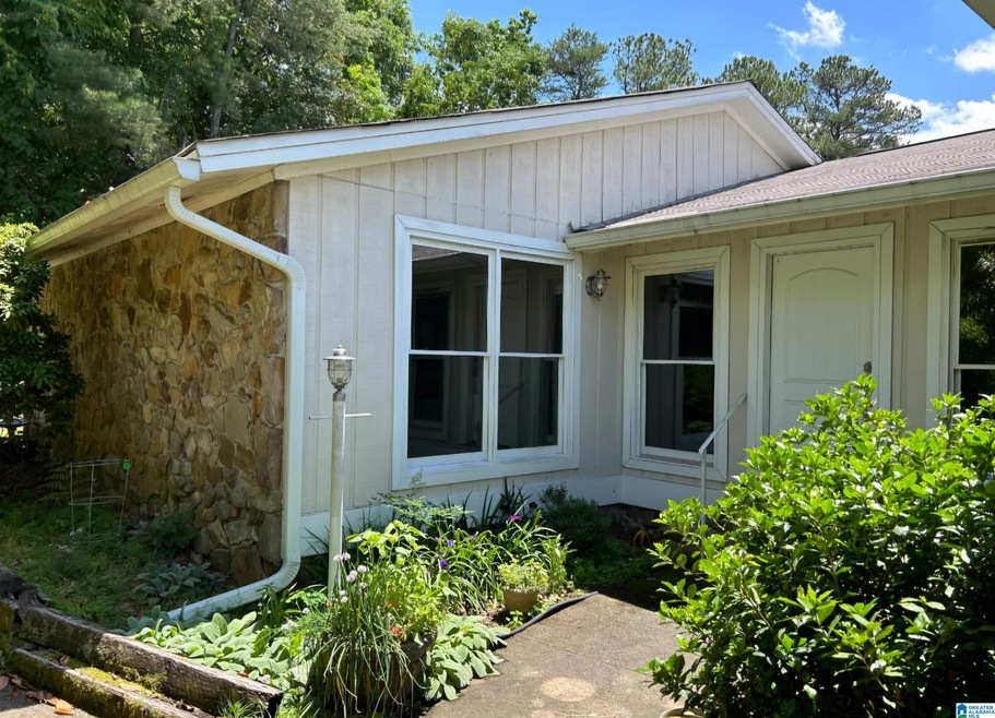 Sold $325,000 • Co-Listing Agent